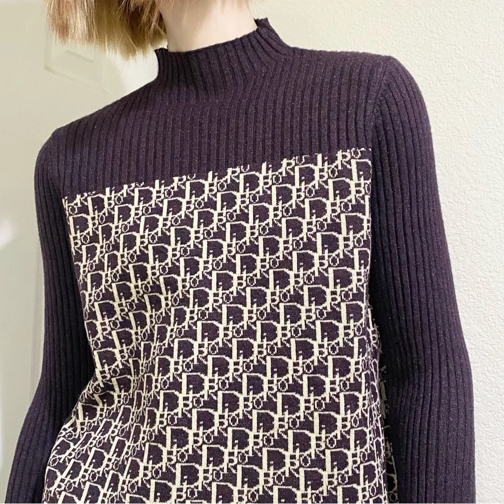 Plum Purple Knit Monogram Print Long Sleeves A - Image 4