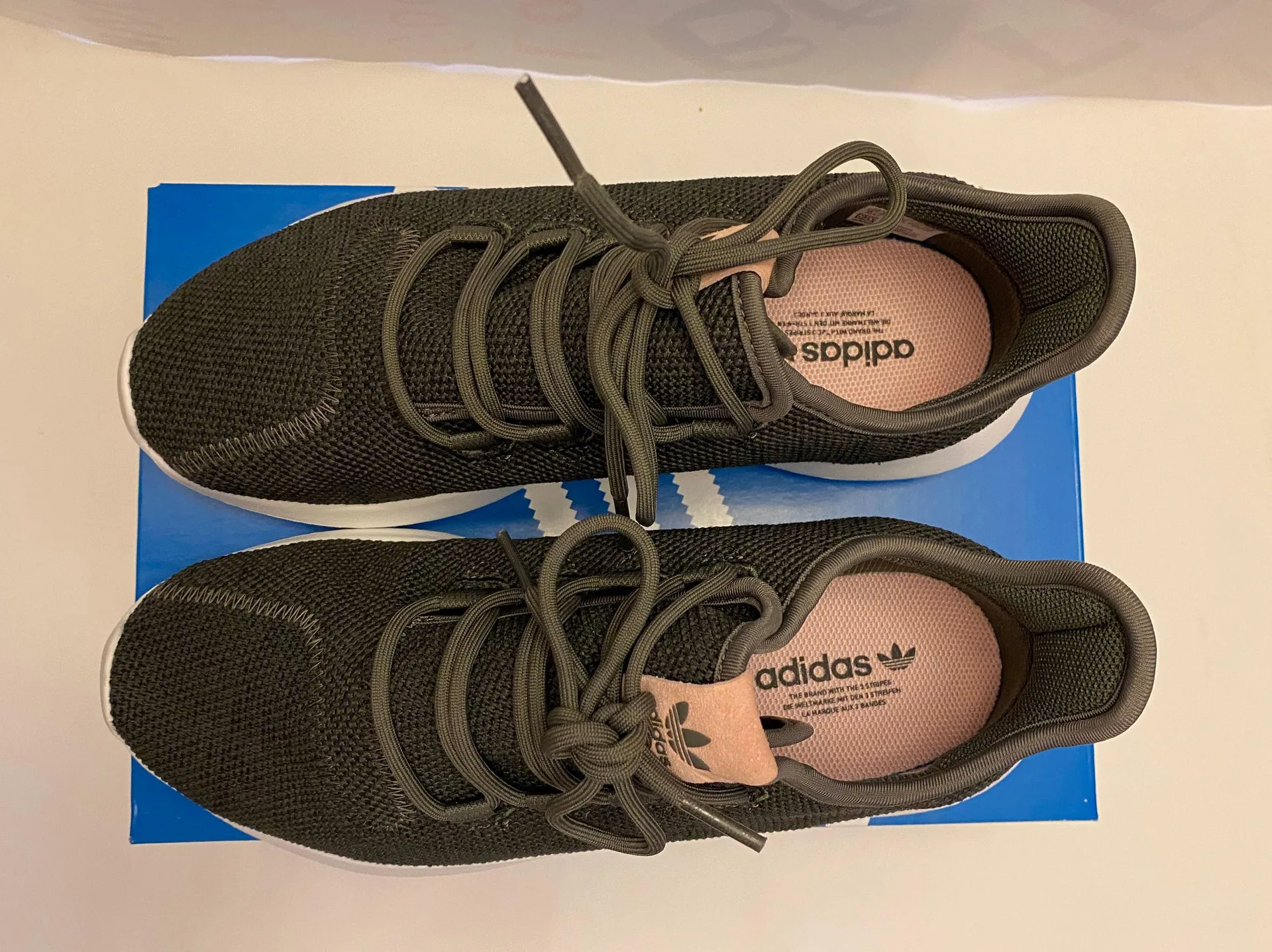 Tubular Shadow - Image 5