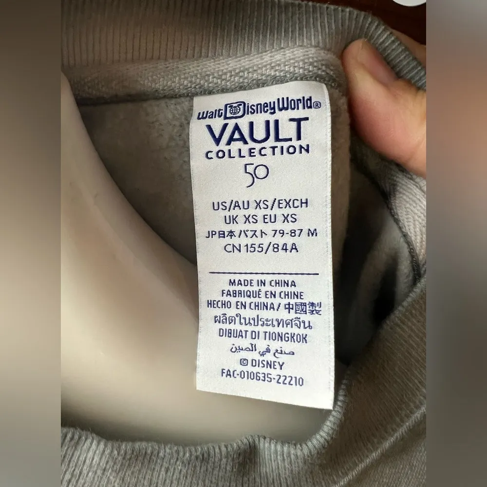 Walt Disney World 50th Anniversary vault collection sweatshirt XS-New - Image 4