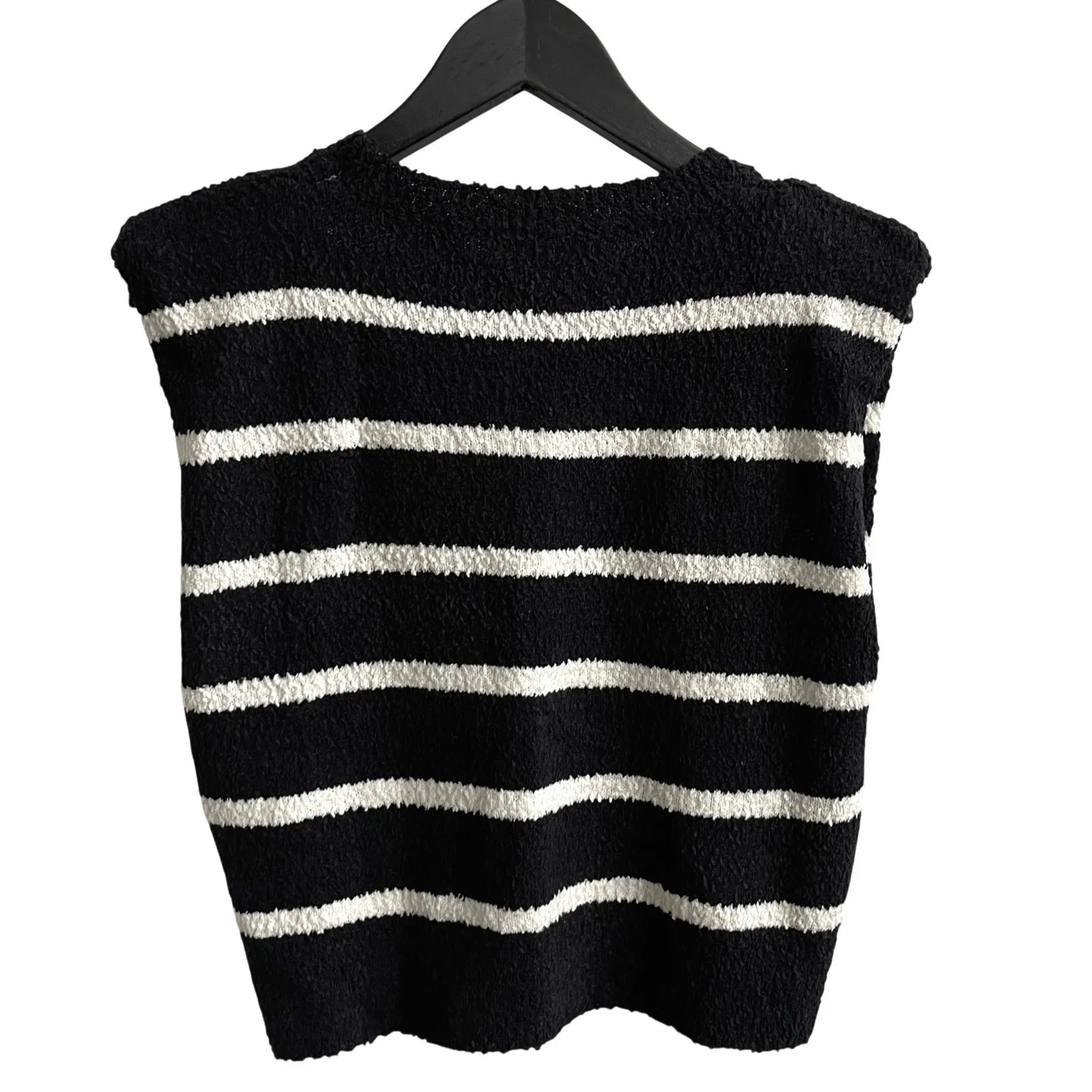 Strut & Bolt Black White Stripe Fuzzy Knit Sweater Vest Top Womens Medium - Image 4