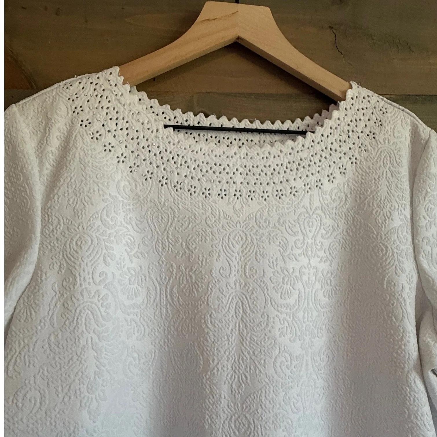 EMILY DANIELS White Textured Short Sleeve Blouse Size L Size L - Image 3