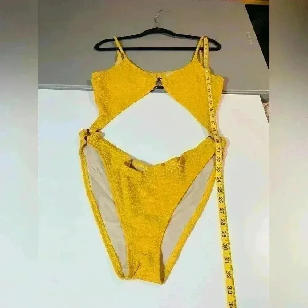 Urban Outfitters Out From Under Daya O-Ring Cutout One-Piece Swimsuit NWOT $79 - Image 6