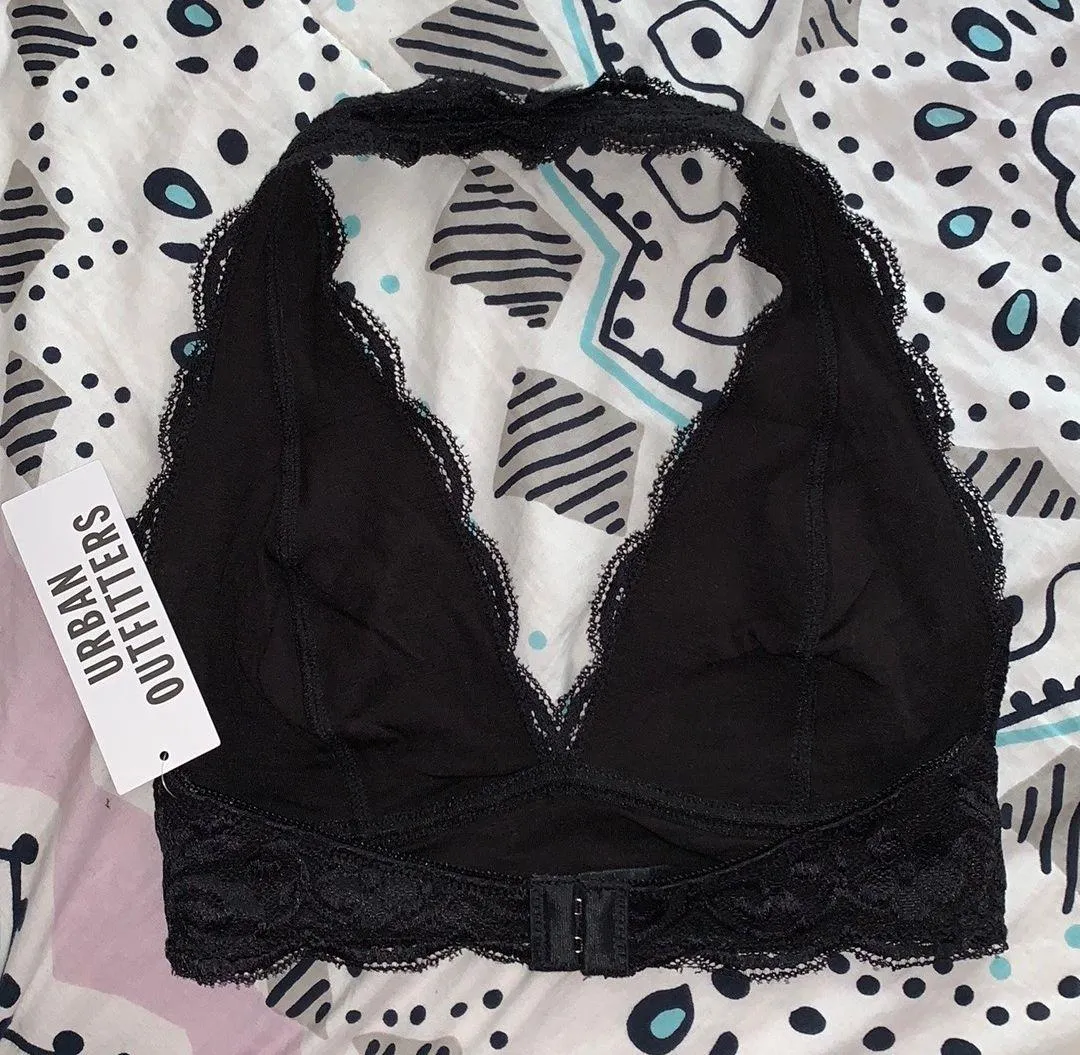 Stretchy Lace Halter Bra - Image 3