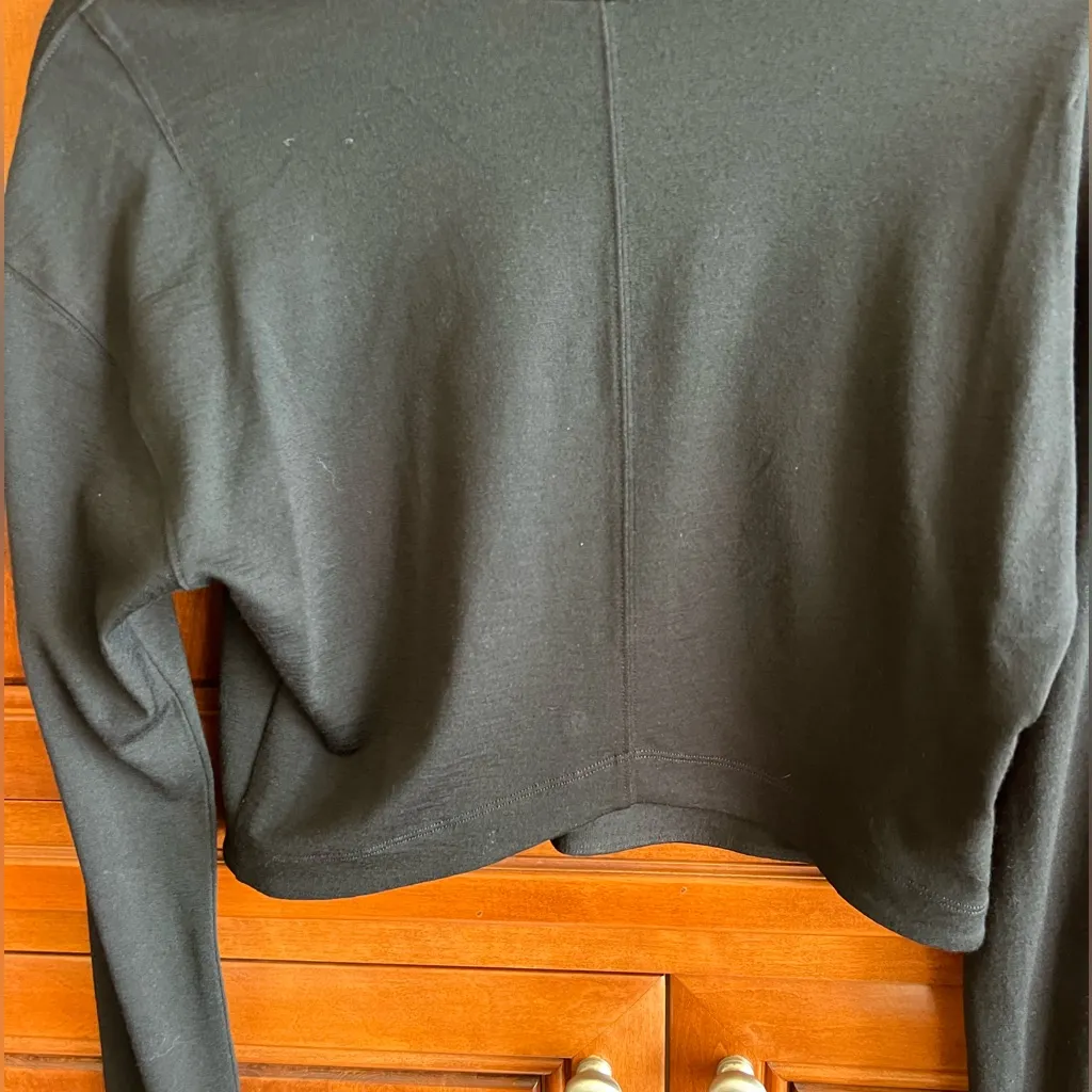 Lululemon LAB turtleneck crop top - Image 3
