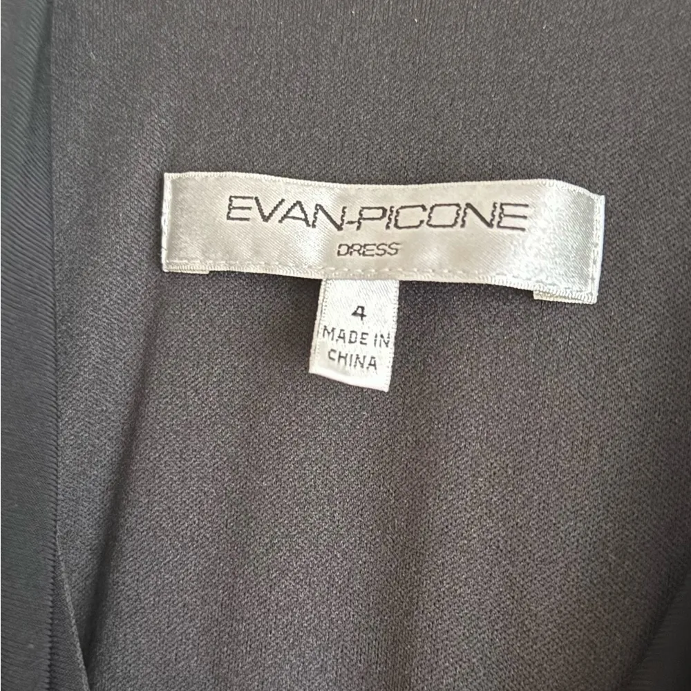 Evan Picone Halter Top Black Dress - Size 4 - Image 6