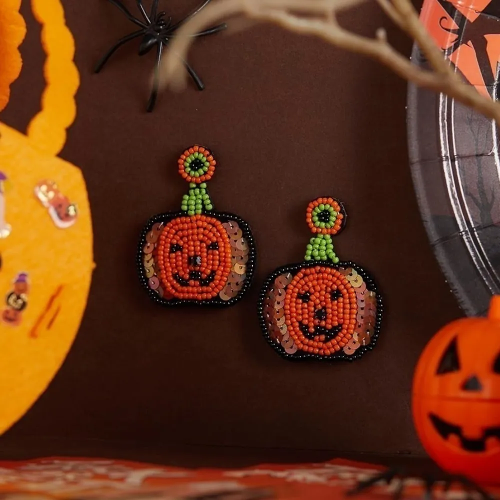 Halloween Jack O Lantern Pumpkin Sequin Beaded Statement Earrings Orange - Image 4