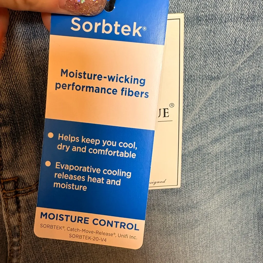 Judy Blue Medium Blue High Waist Wide Crop Jeans Denim Size 11/30 NWT - Image 7