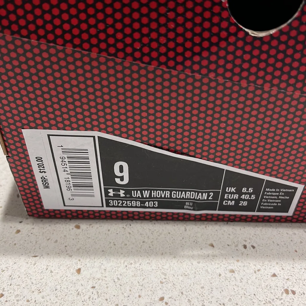 Under Armour womens‎ Hover Guardian 2 sneakers size 9 - Image 5