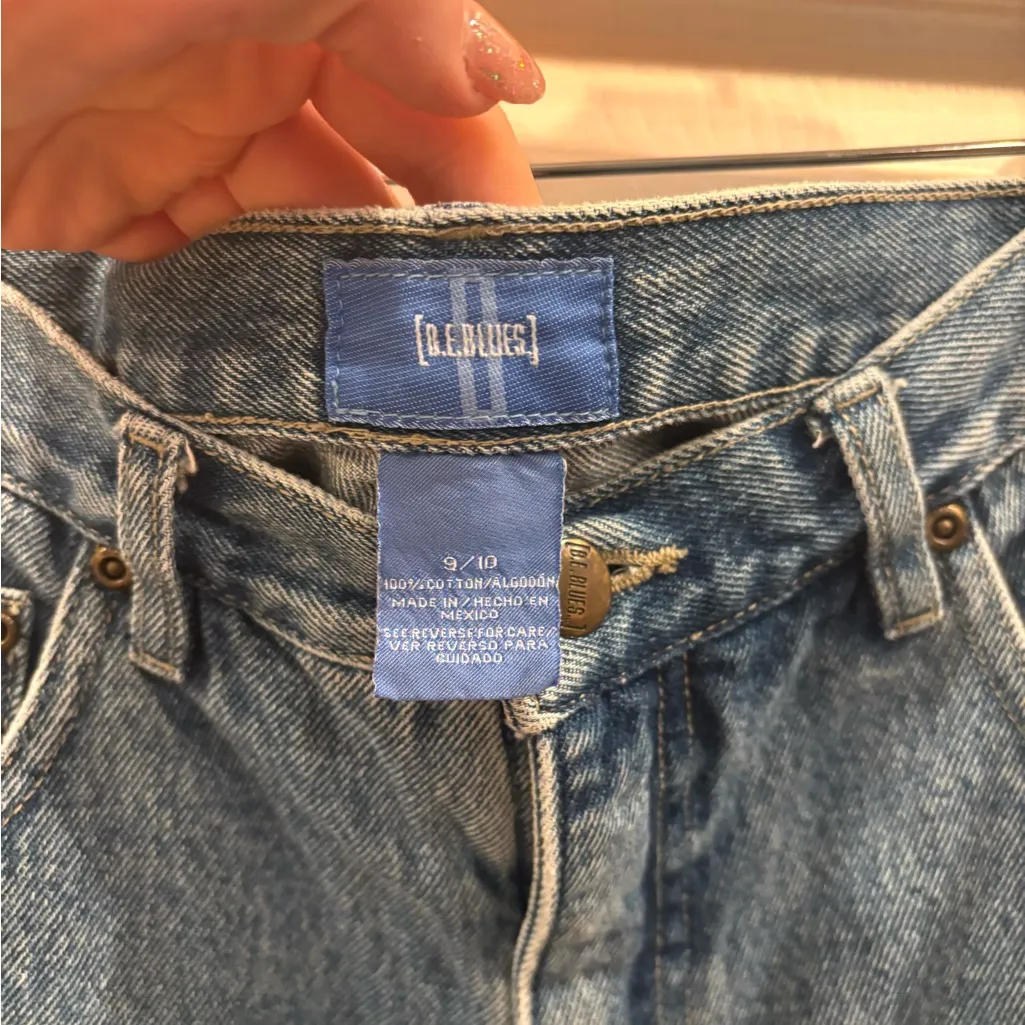 LEI Women's Classic Blue Jean Shorts Size undefined - Image 2