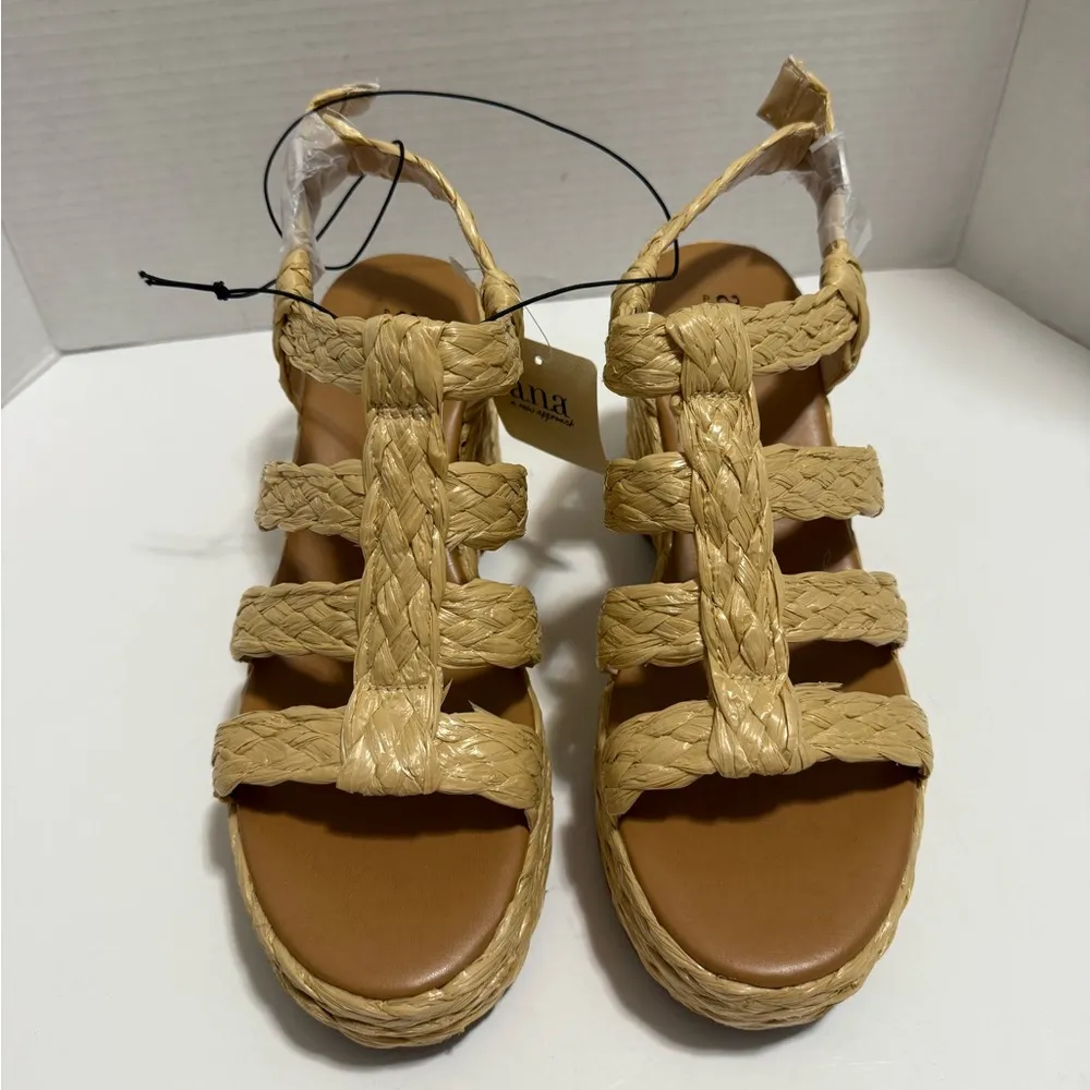 A New Approach A.N.A Merlin Natural Chunky Heeled Sandal NWT Size 9.5 - Image 2