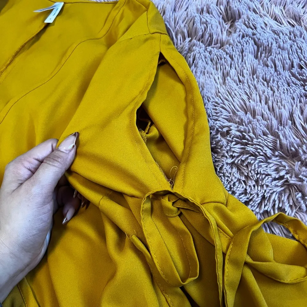 Mustard color top - Image 2