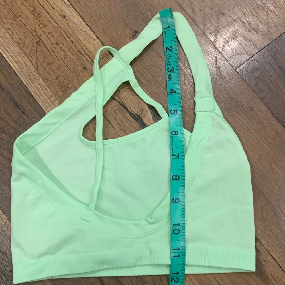 Urban Outfitters Out From Under Asymmetrical Keyhole Bra Crop Top Sz XS - Image 7