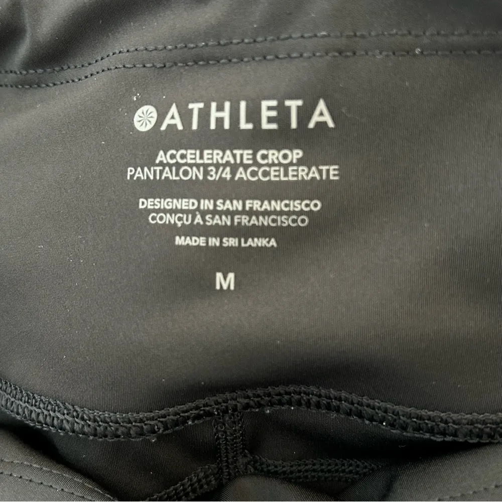 Athleta accelerate crop pant Sz M - Image 9