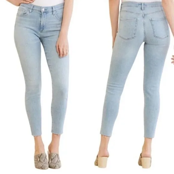 Agolde Sophie Light Wash Mid Rise Crop Jeans Raw Hem Size 27 Revolve - Image 2