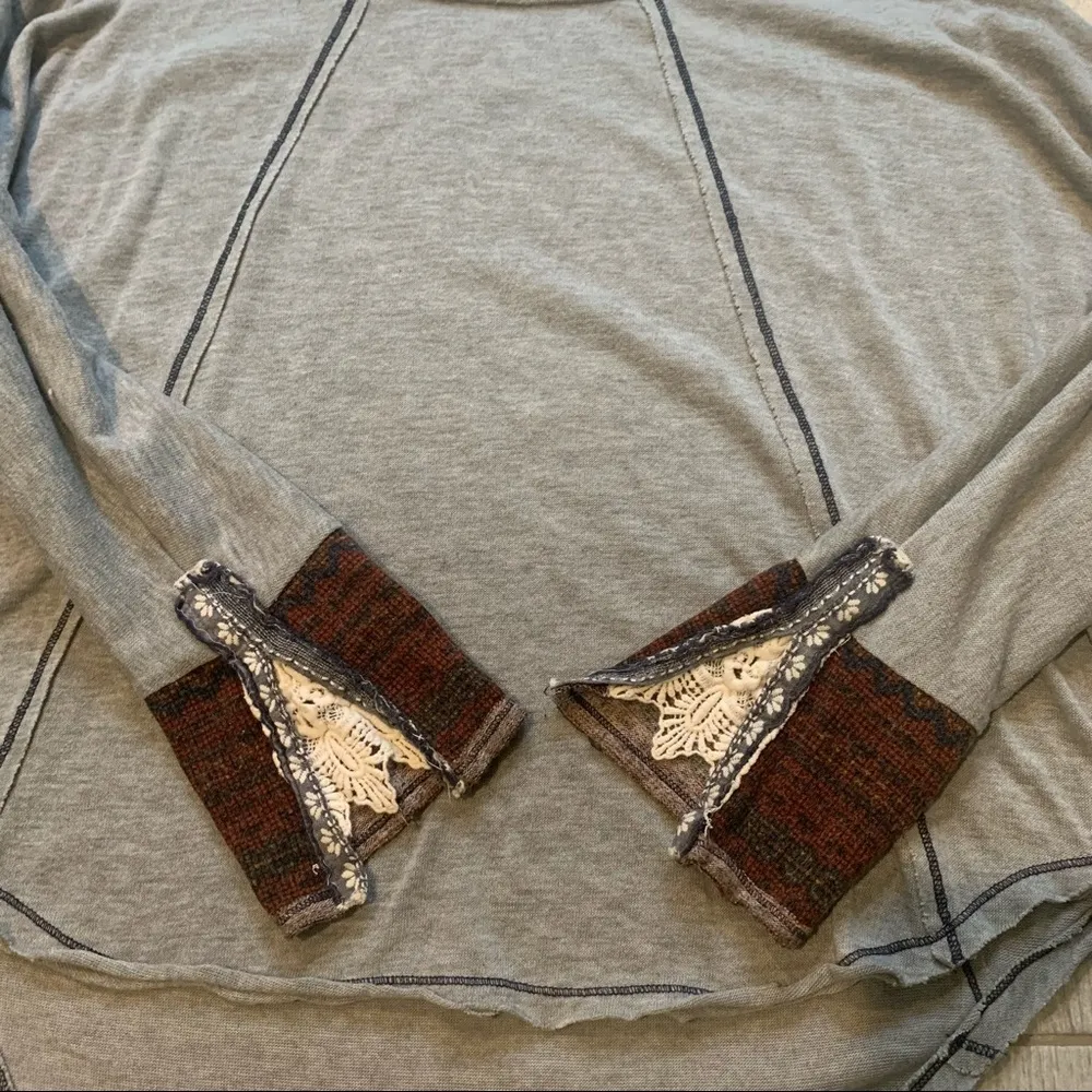 Edge Stella Sky Raw  Drop Sleeve Top - Image 8