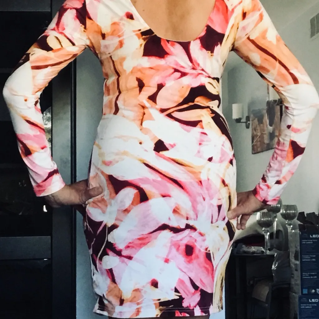 Nice long sleeve dress - Image 4