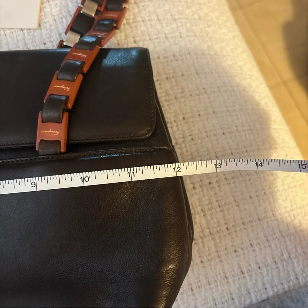 Salvatore Ferragamo Black and Brown Shoulder Bag - Image 2