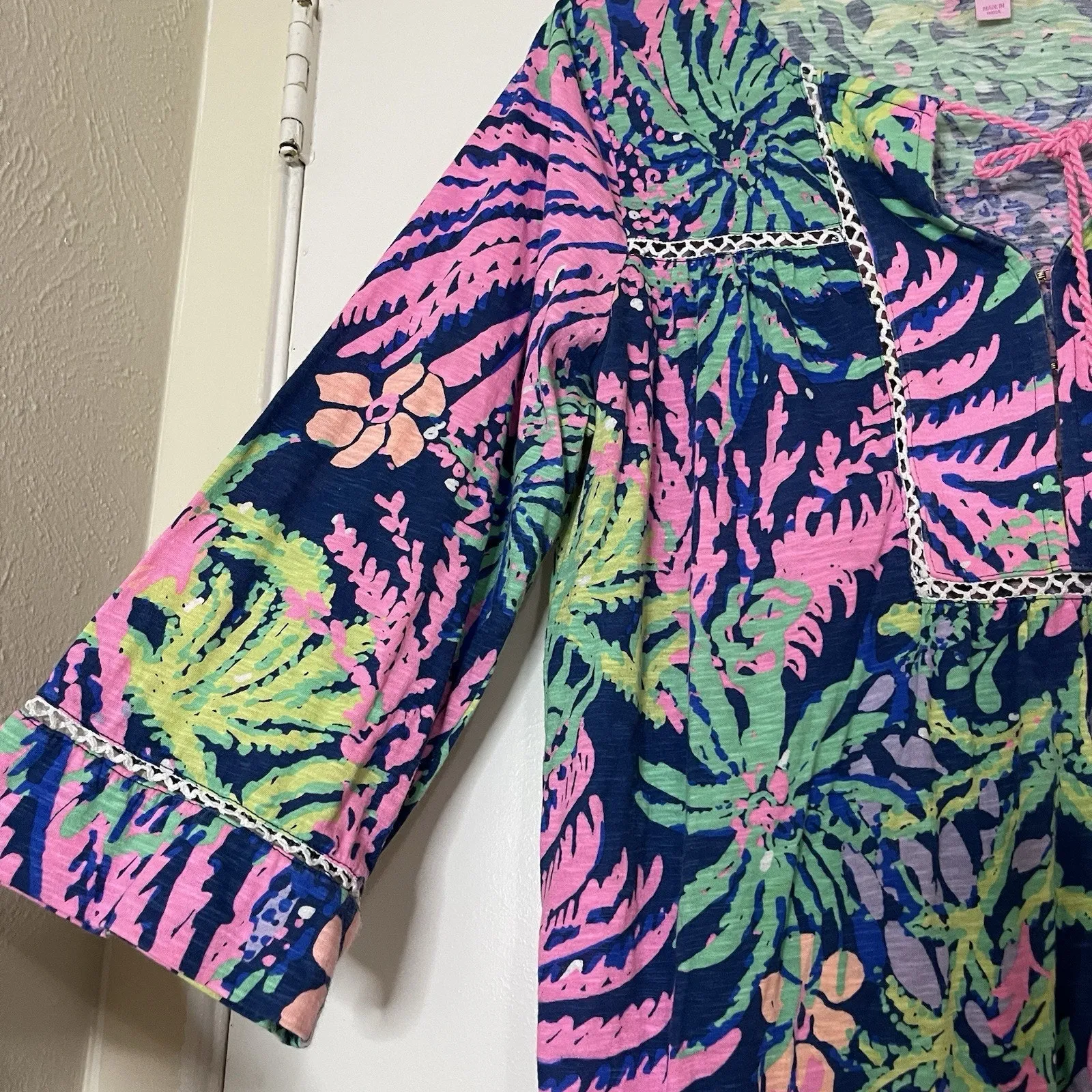 Lilly Pulitzer Tilda Tunic in Indigo All A Glow Neon floral Top Shirt Large - Image 4