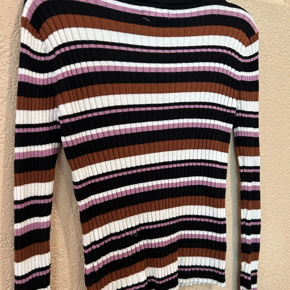 Nine West Striped Ribbed Long Sleeve Top - Image 7