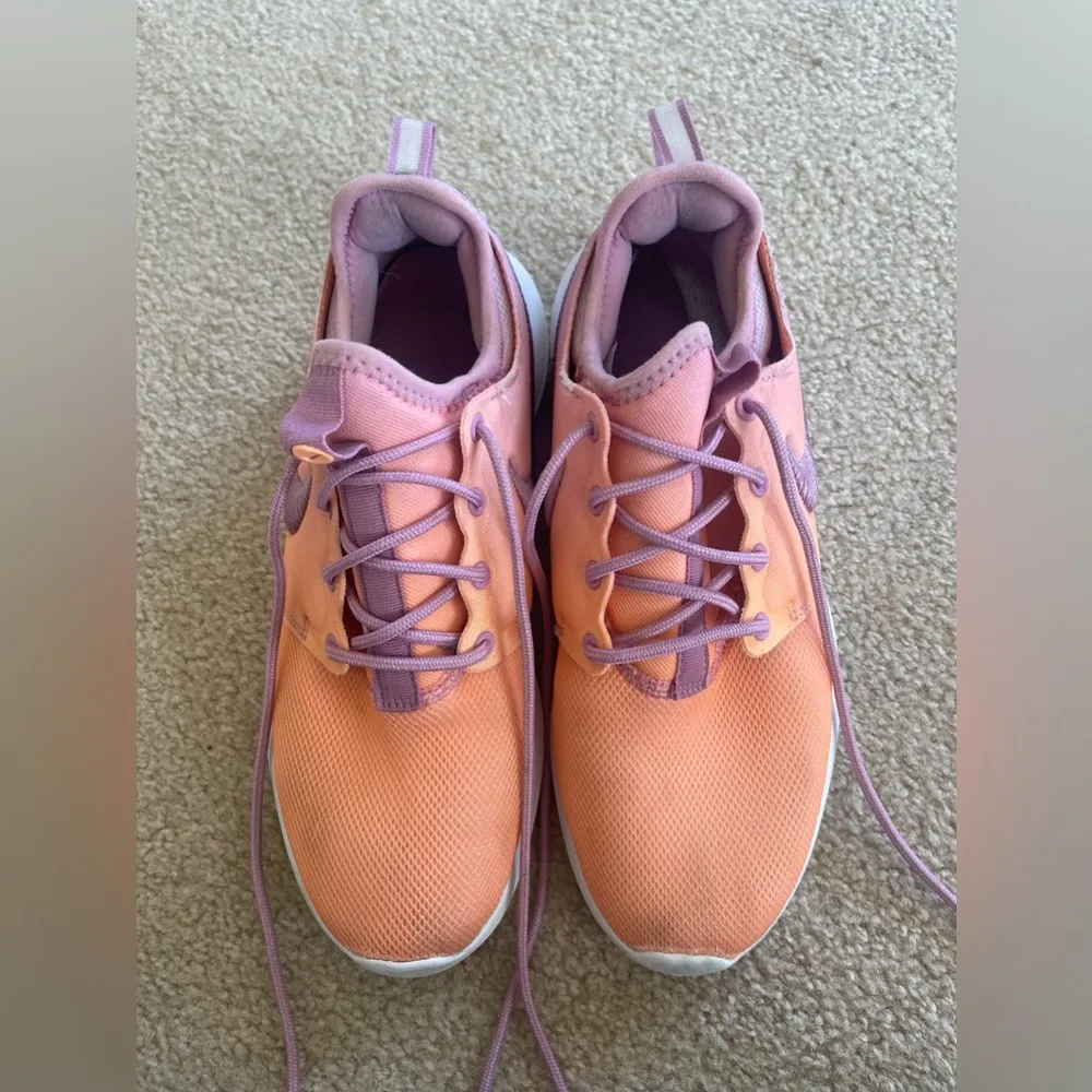 | colorful training shoes - Image 4