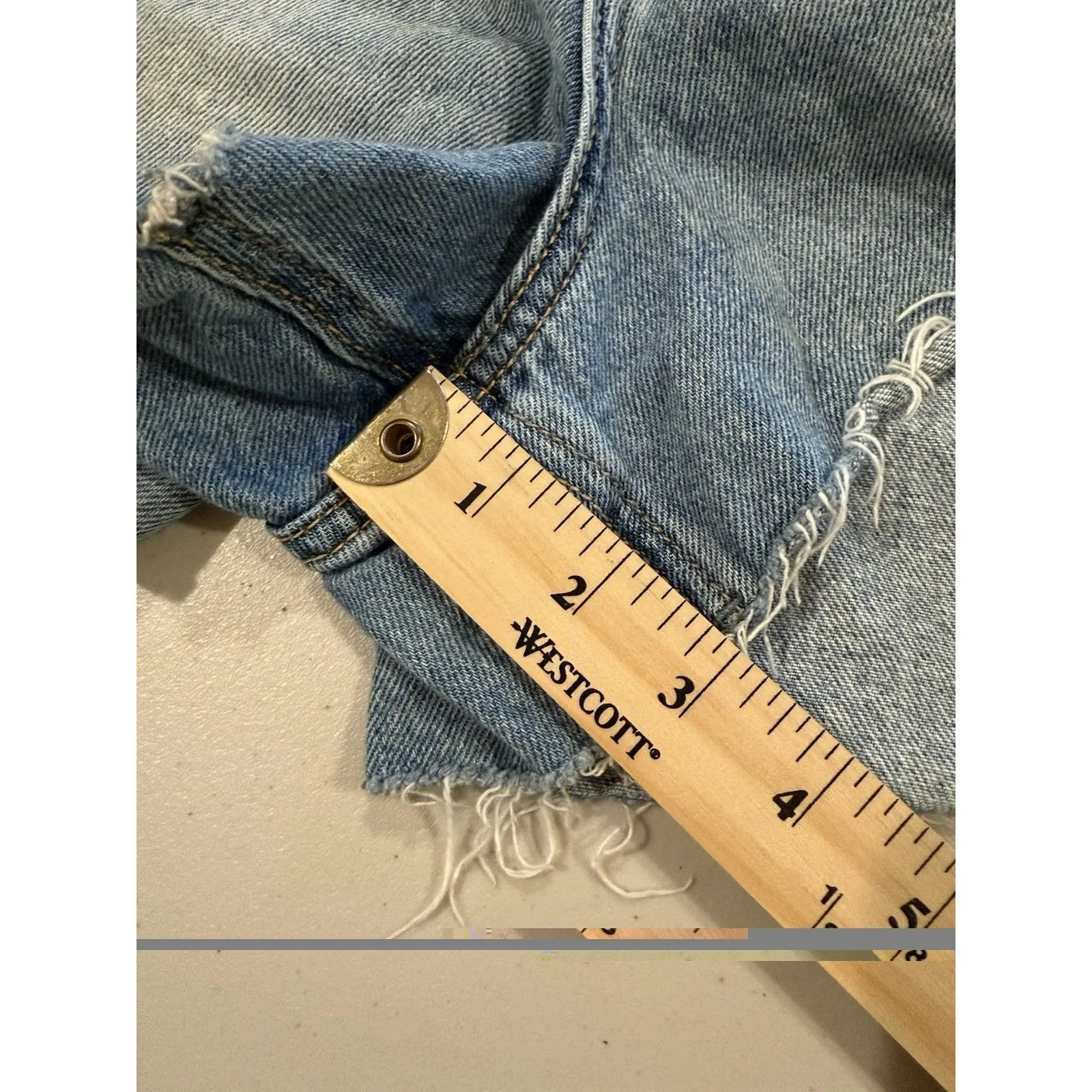 Hollister High Rise Shorts Womens 29" Curvy Mom Cut Offs 100% Cotton Travel - Image 6