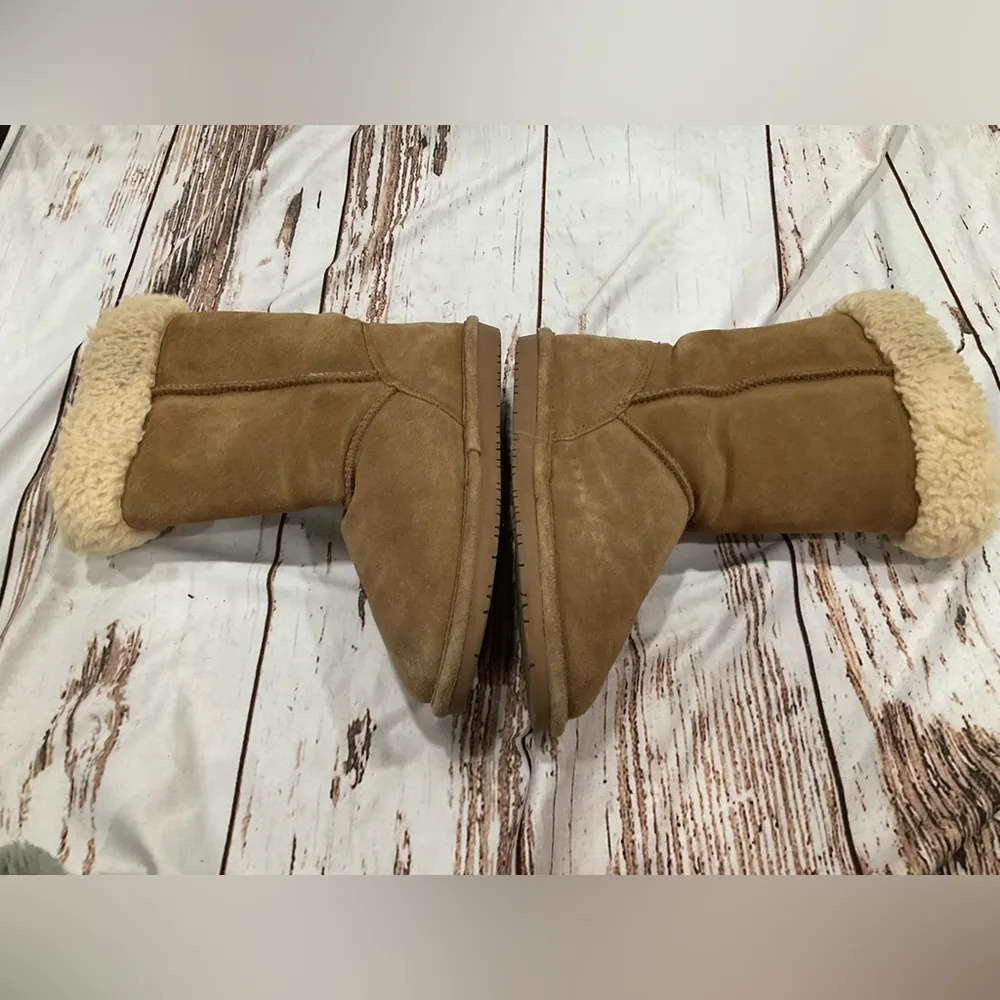 BEARPAW LEATHER MID CALF BOOTS - Image 7