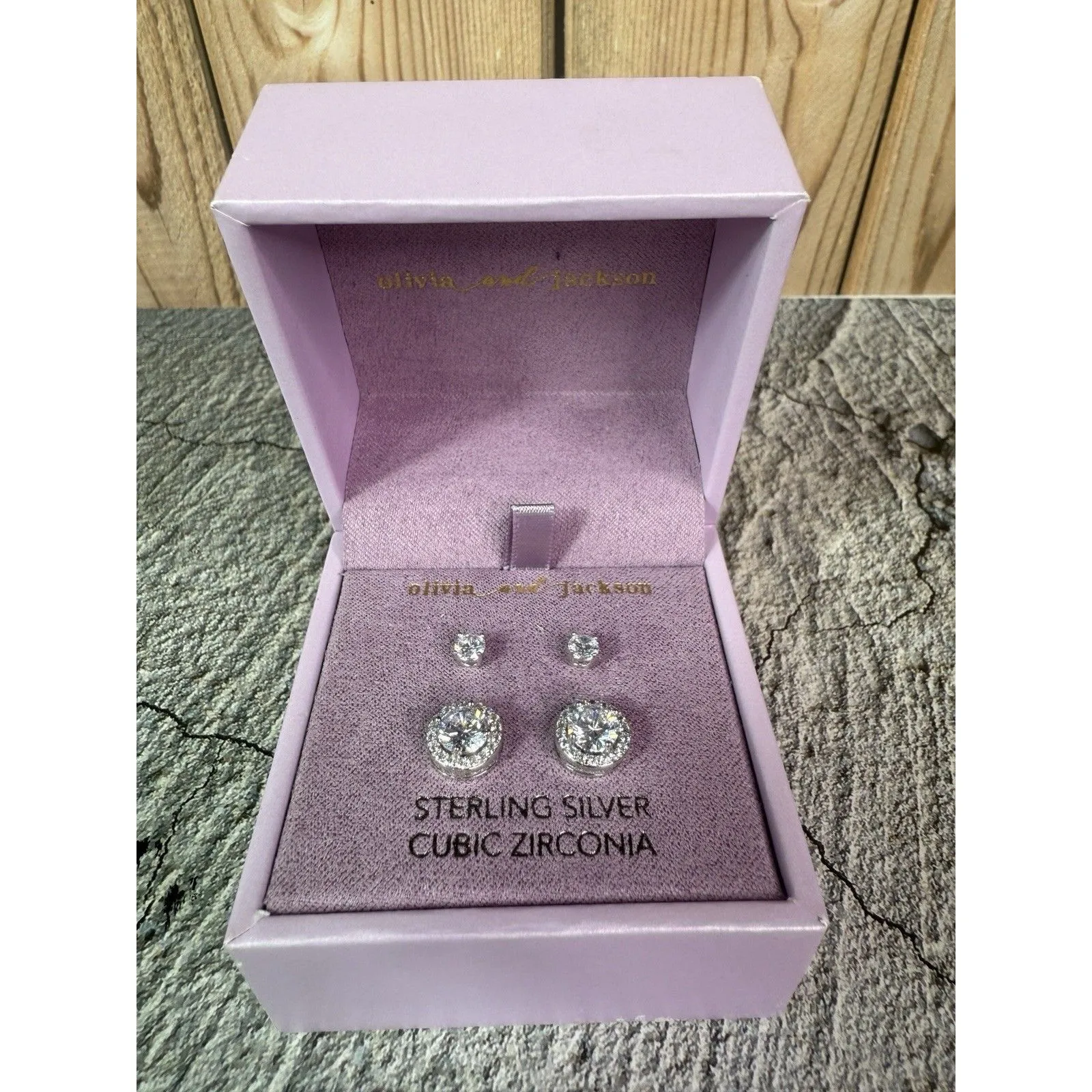 NEW IN BOX Olivia And Jackson Sterling Silver Cubic Zirconia Earrings Set - Image 7