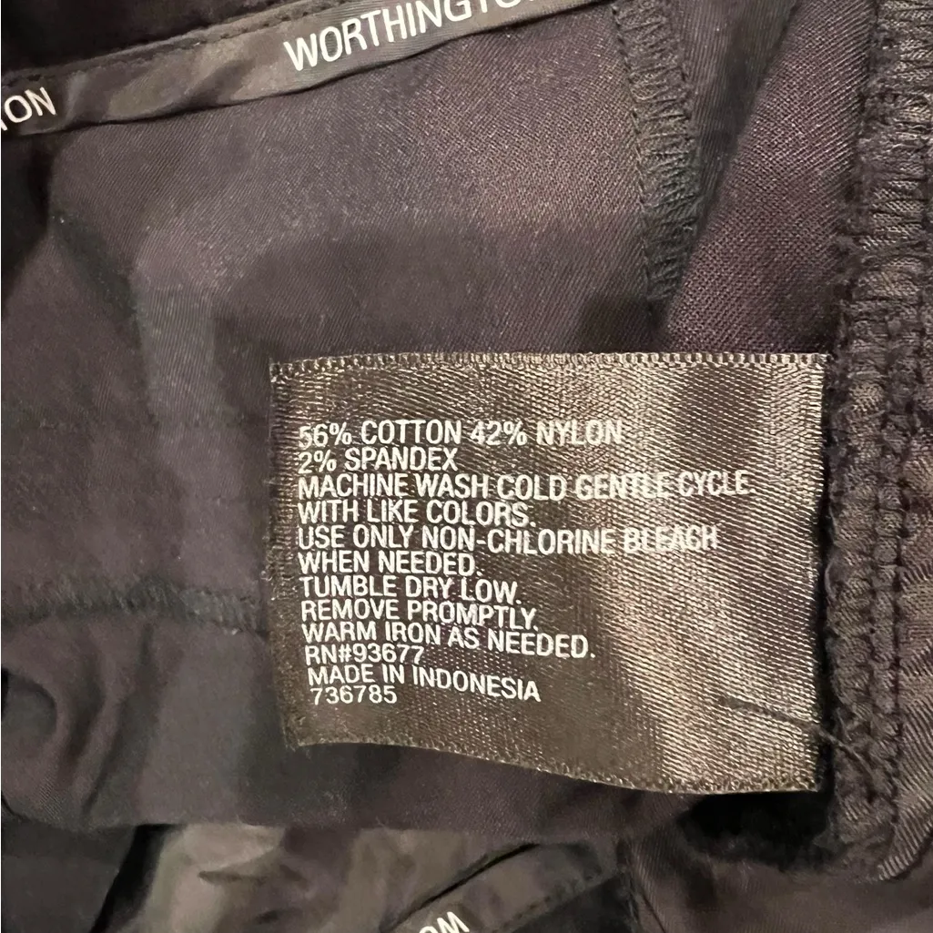 Worthington Womens Shorts Modern Fit Mid Rise Black Size 6 EUC - Image 4