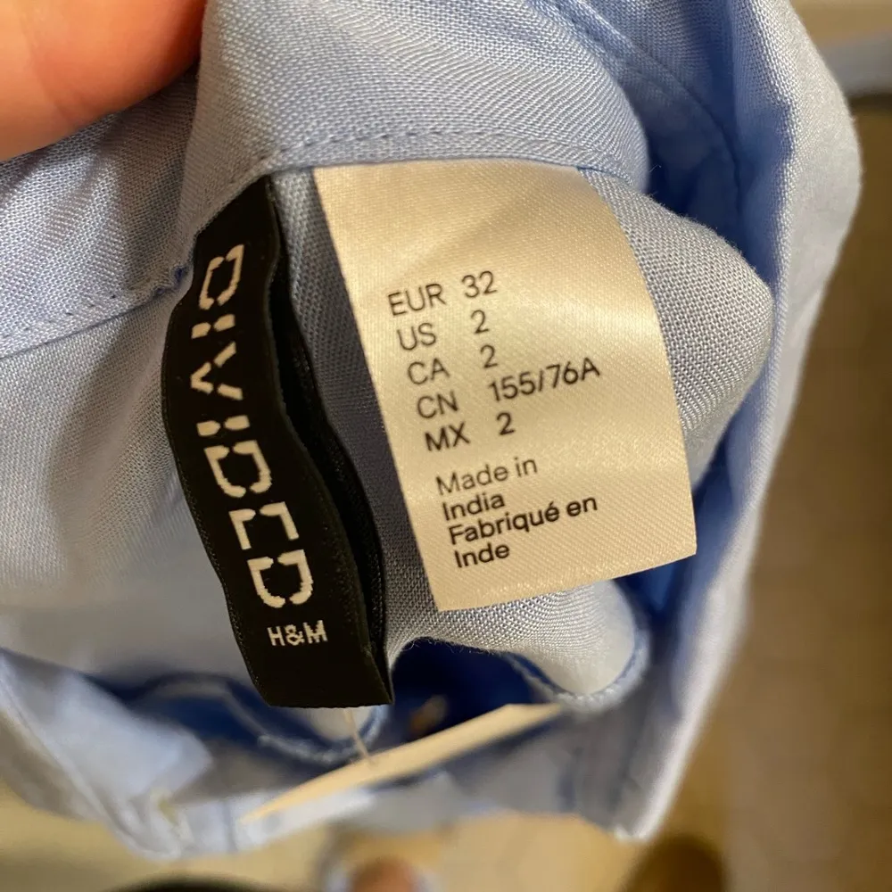 Light Blue Button-Up Shirt - Image 3