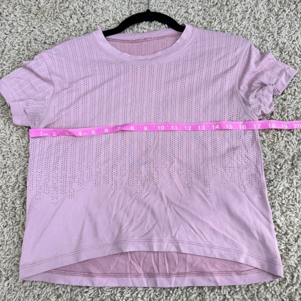 Lululemon Train to Be Stripe Short Sleeve Pink - Image 6