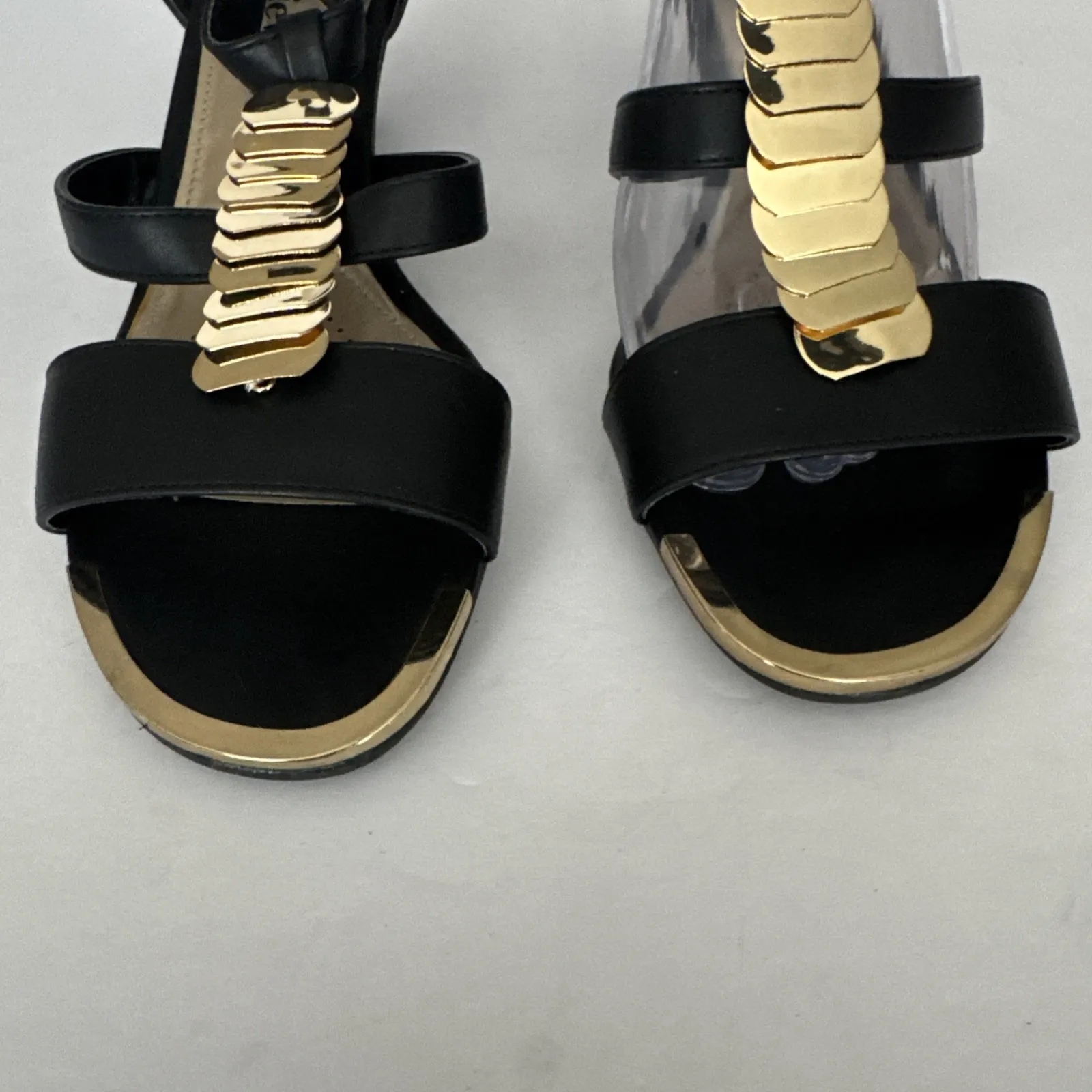 Comfortview Sandals Women 8 WW  Black Gold Tone‎ Accents Strappy Neutral Party - Image 6