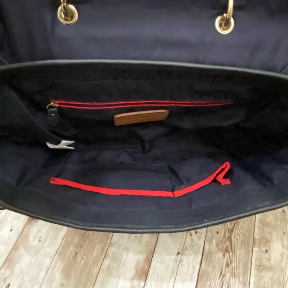 Tommy Hilfiger Postino Navy/Red Color-block 100% Leather Trapezoid Satchel Bag - Image 14