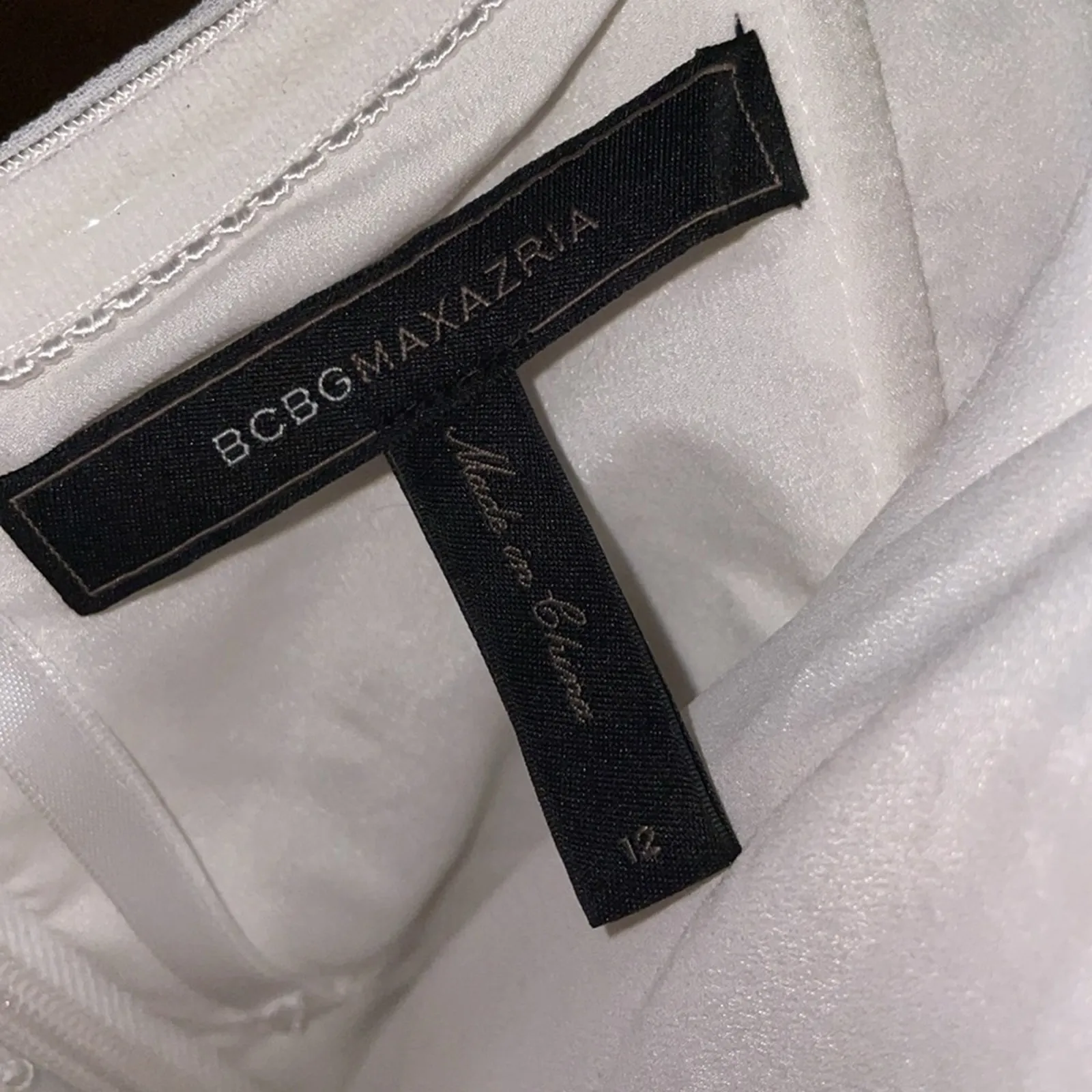 BCBGMaxAzria high low maxi dress white - Image 4