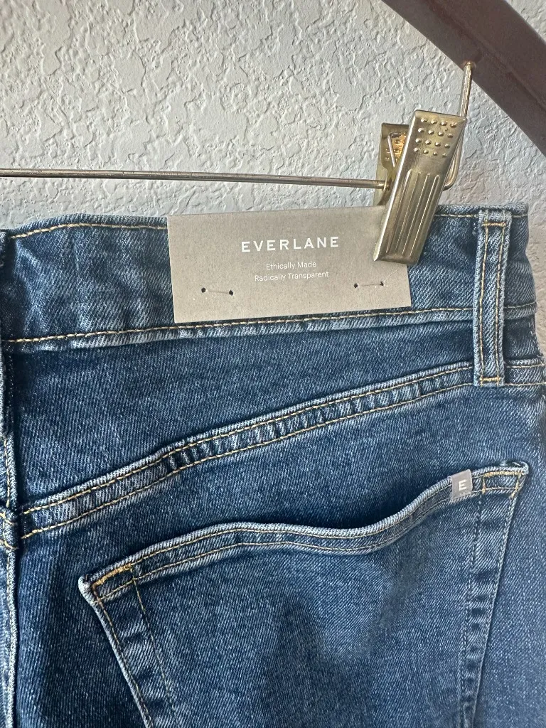  Everlane The Original Curvy Cheeky Jean Crop Straight - Image 4