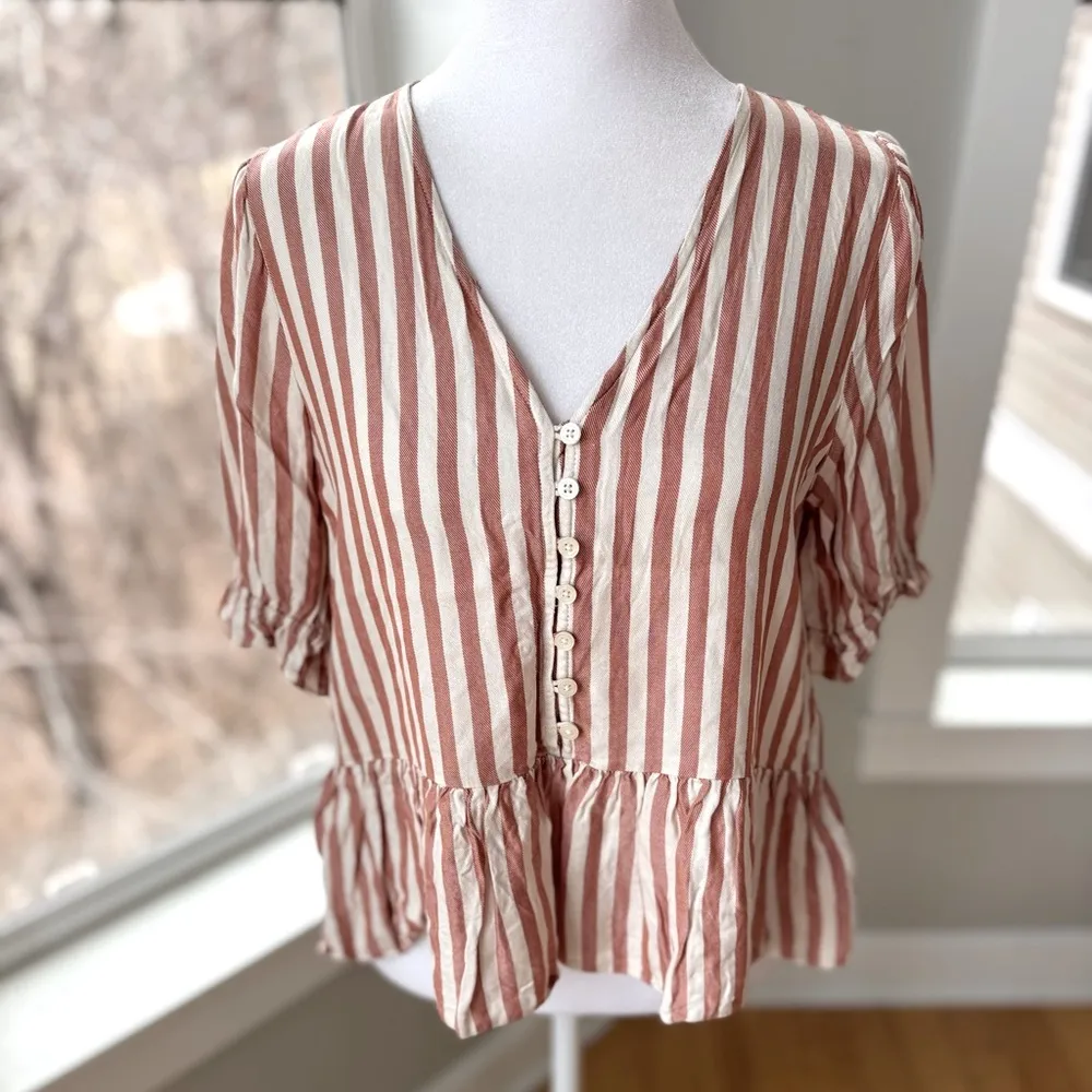 Madewell Courtyard Ruffle-Hem Pink White Striped V Neck Peplum Short Sleeve Top - Image 2