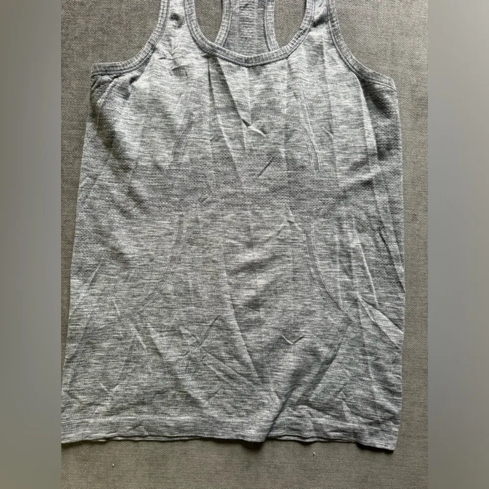 Lululemon Swiftly Tech Racerback Heathered Slate Grey - Image 3