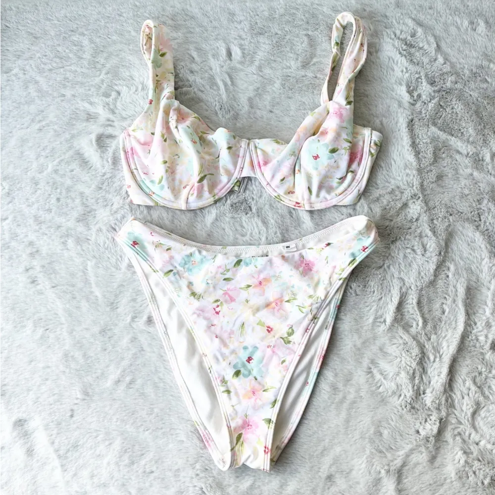 Curve Love Pink Floral Bikini Set - Image 2