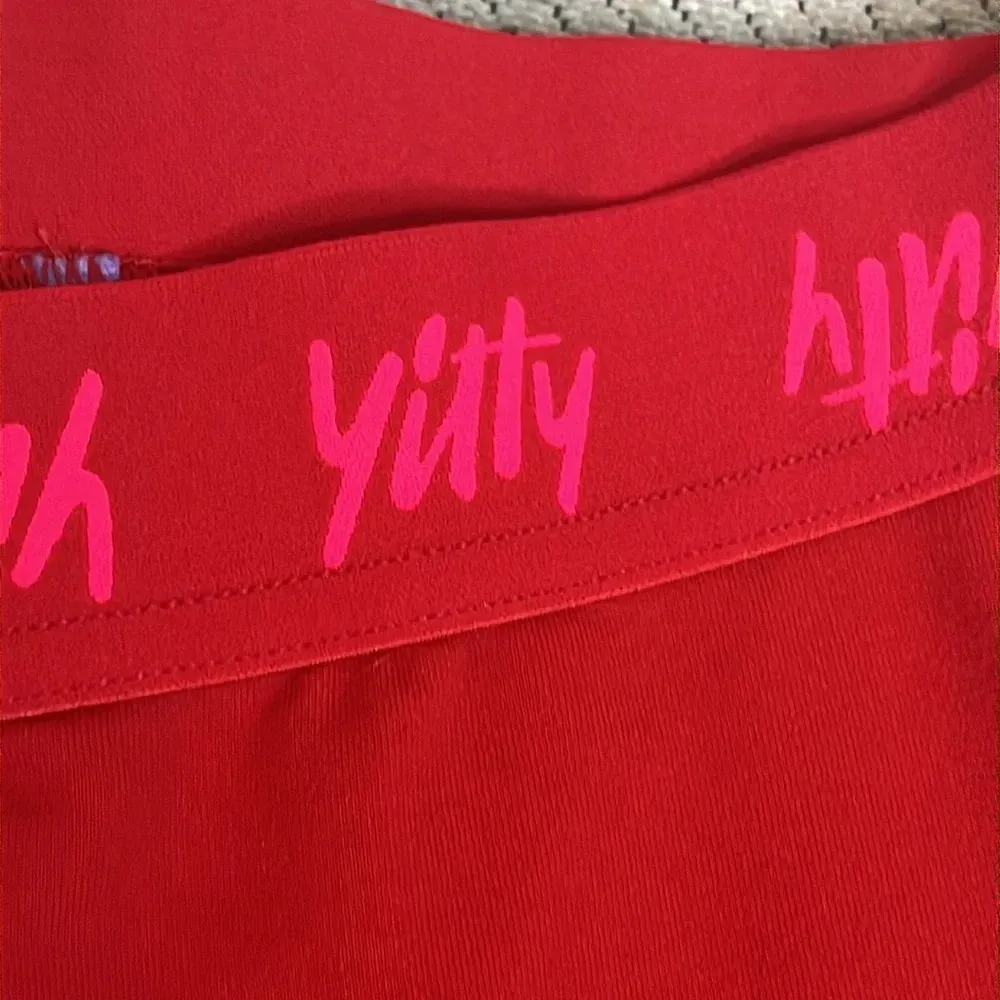 Fabletics Yitty Major Label Shaping High Waist Logo Legging 7/8 - Image 12