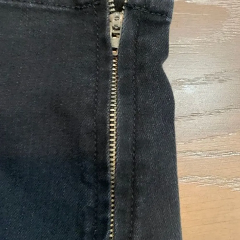 Black Orchid 27 Black Denim Mid Rise Super Skinny Sipper Leg Jeans - Image 2