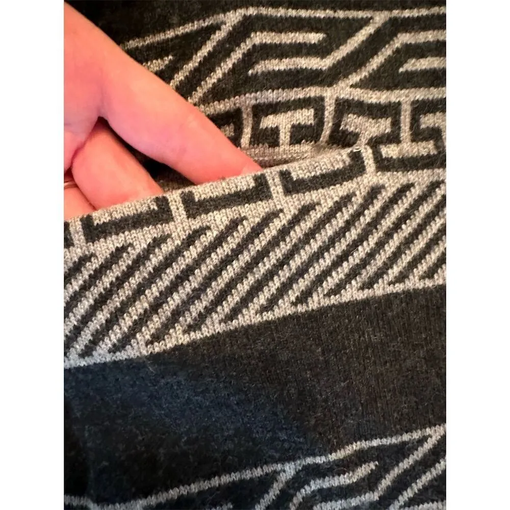 Aritzia TNA Golden Roohan Poncho Sweater Cape Black Geometric Women's S - Image 5