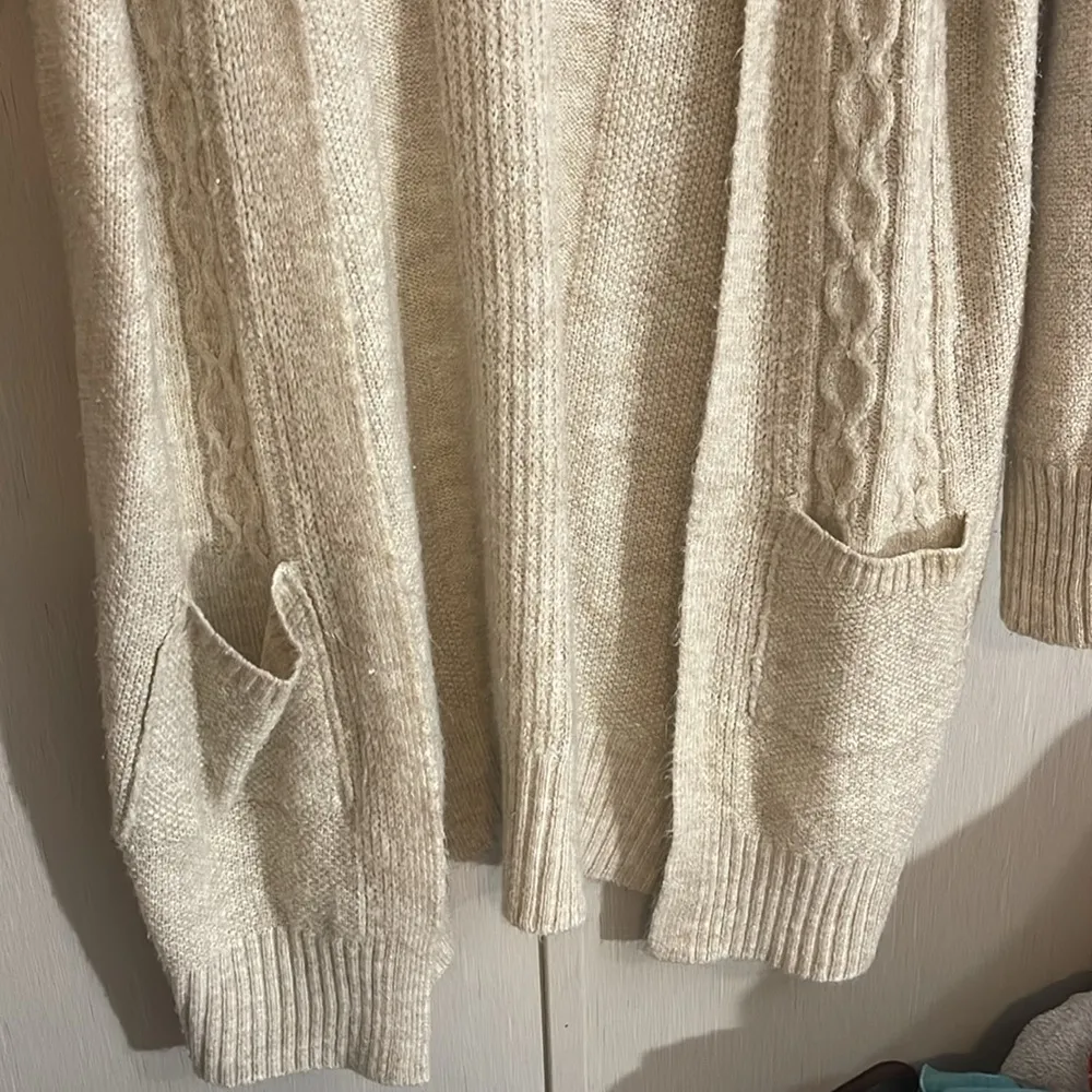 Kian d Los Angeles boutique cream tan cardigan sweater medium pockets - Image 2