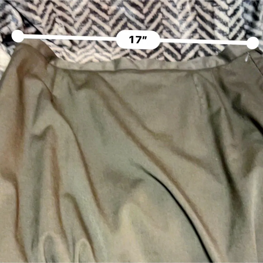 Michele Gray Skirt Suit, Size 18, Business Professional, Rayon Blend - Image 13