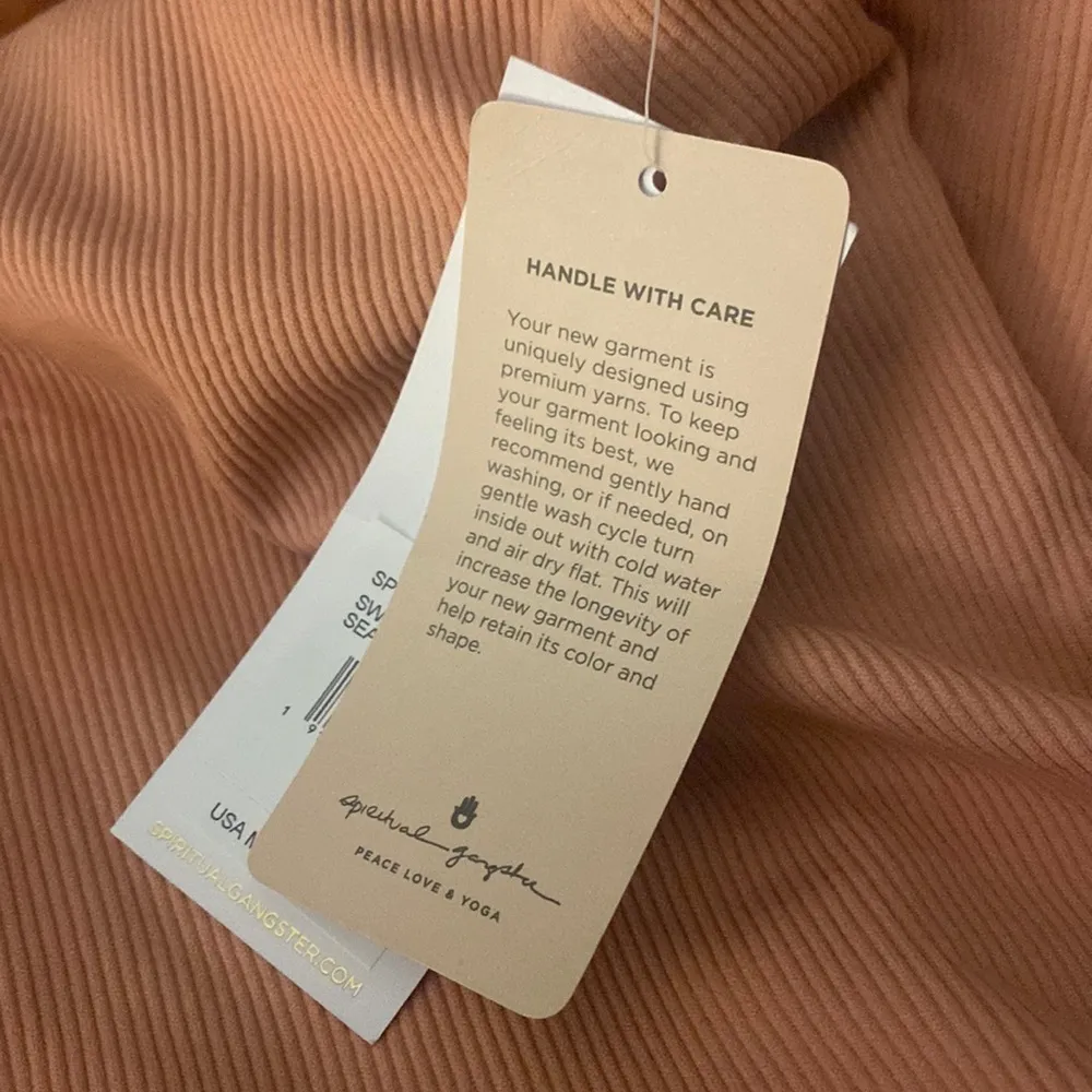 Spiritual Gangster Sweetheart Seamless Long Sleeve Crop Top in Rose M/L NWT - Image 8