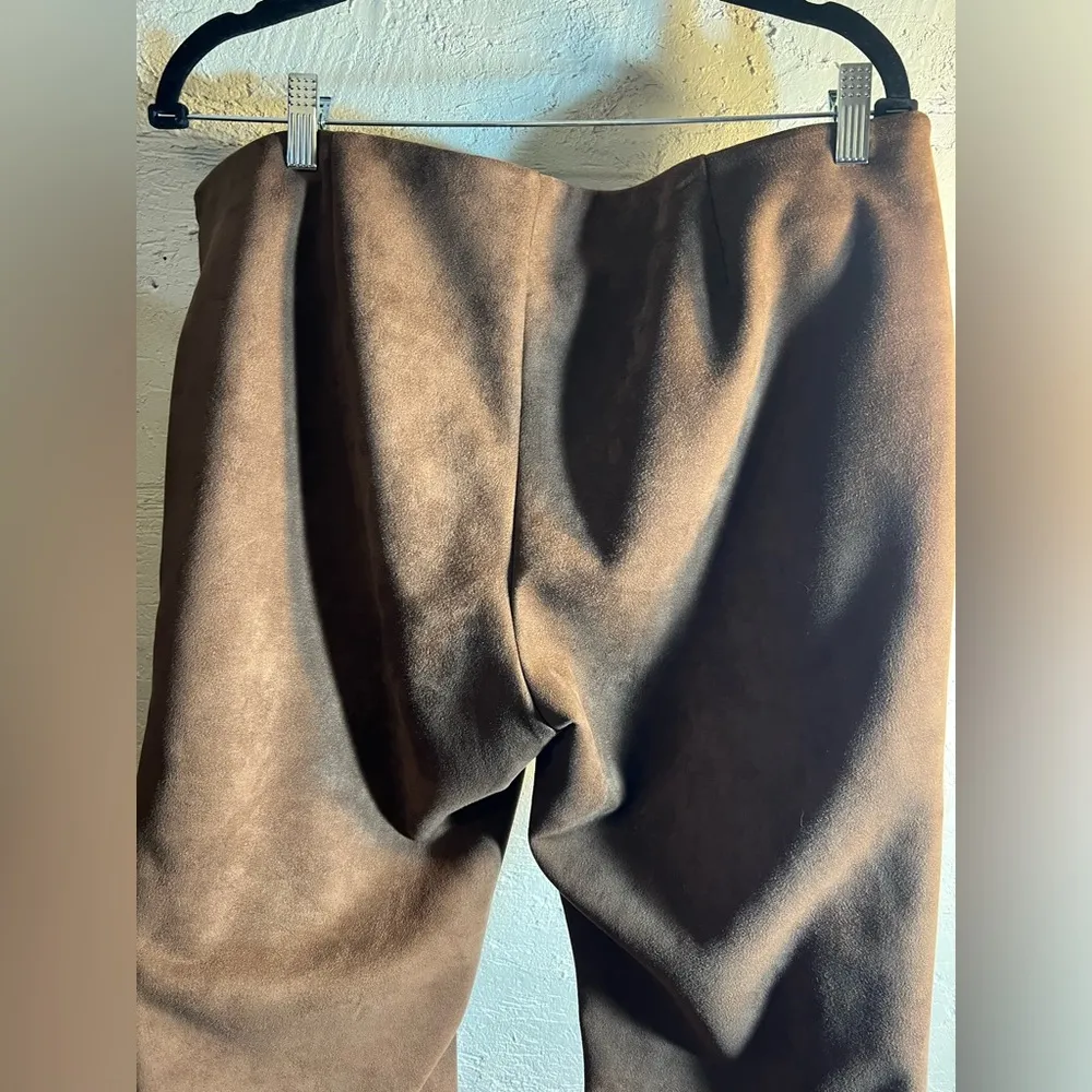 Faux suede pants by CHAPS, XL w side zip, equestrian vibe, EUC, straight -great! - Image 8