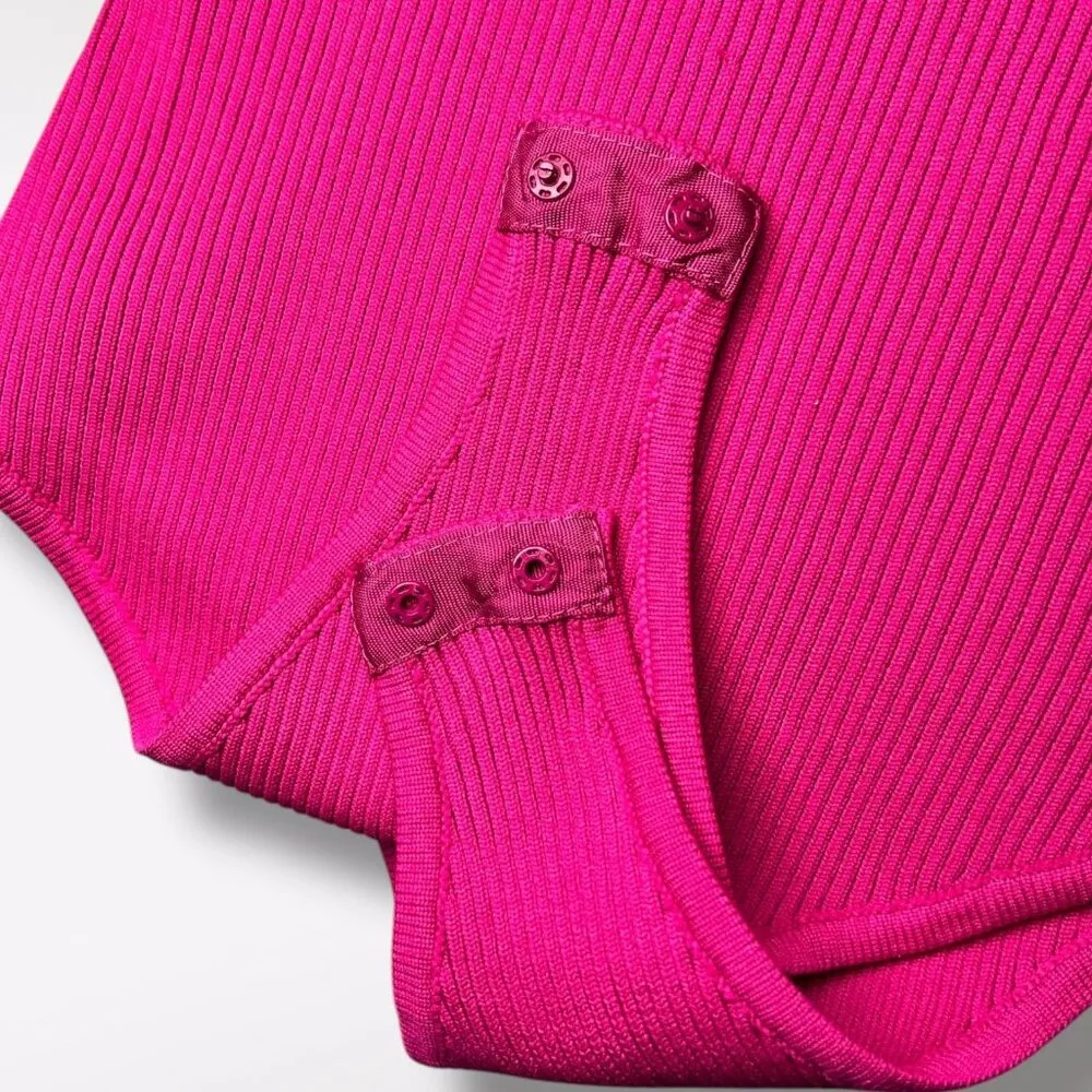 Happily Grey  Ribbed Scoop V-Neck Neck Bodysuit Fuchsia Size Small - Image 7