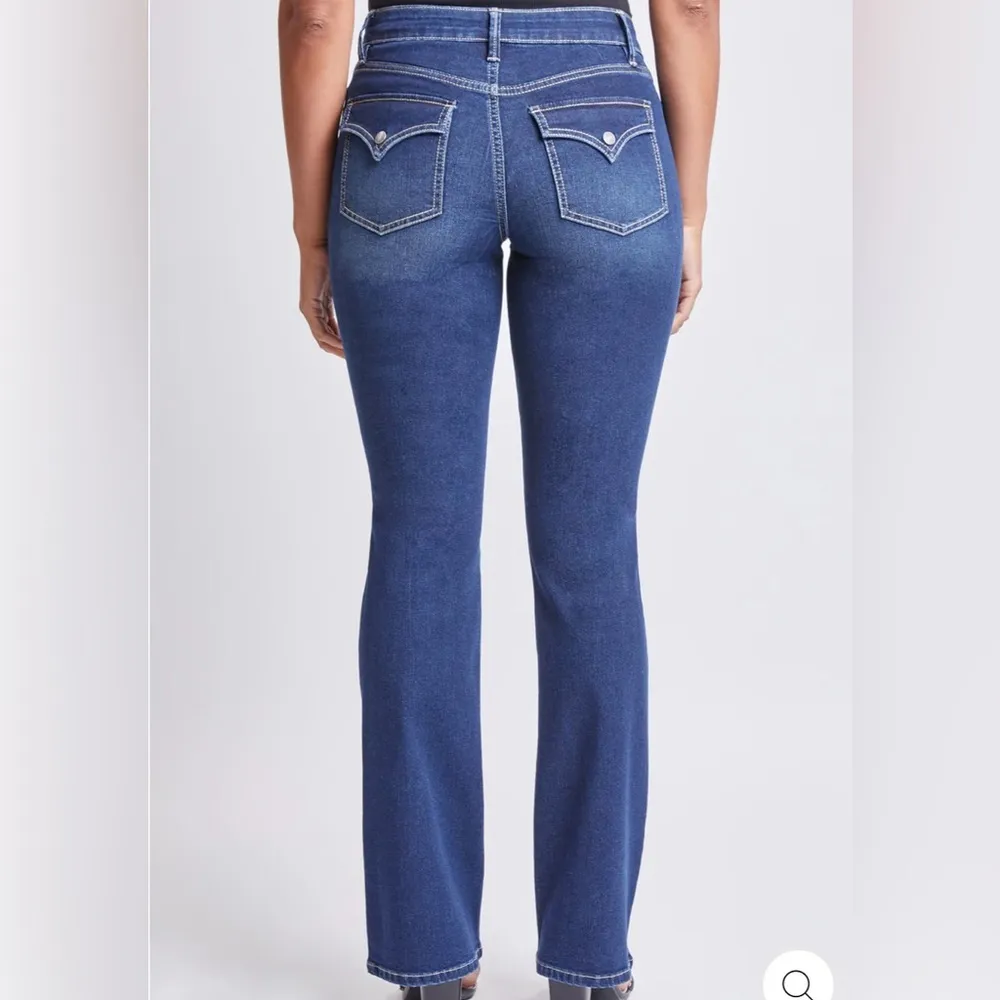 YMI Flare Jeans Women’s 3/26 Medium Wash Denim Back Flap Button Pockets - Image 4