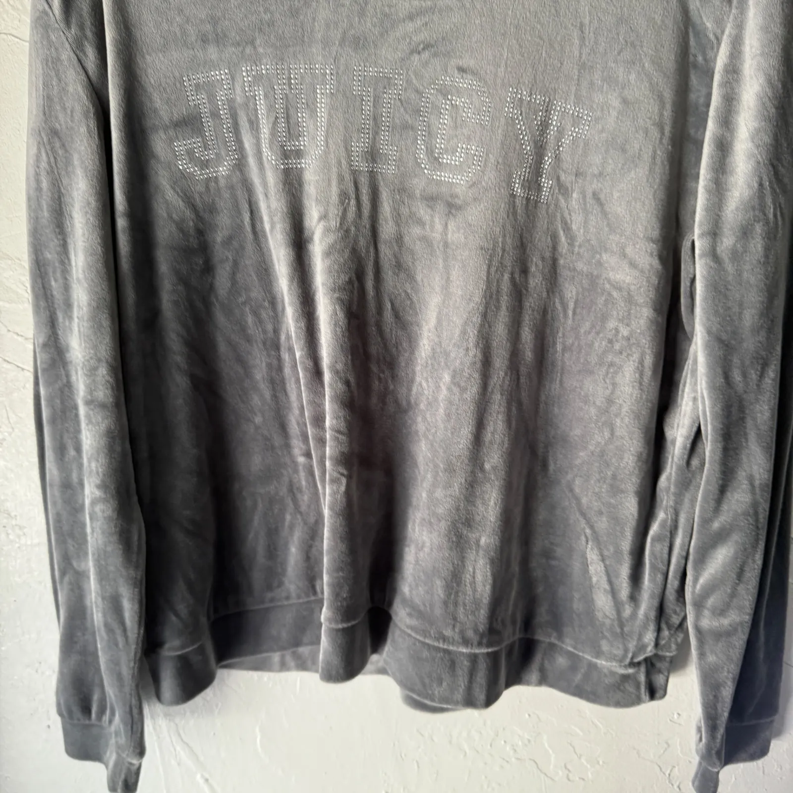 Juicy Couture Velour‎ Sweatshirt Rhinestone Logo Gray Women's Size L Long Sleeve - Image 3