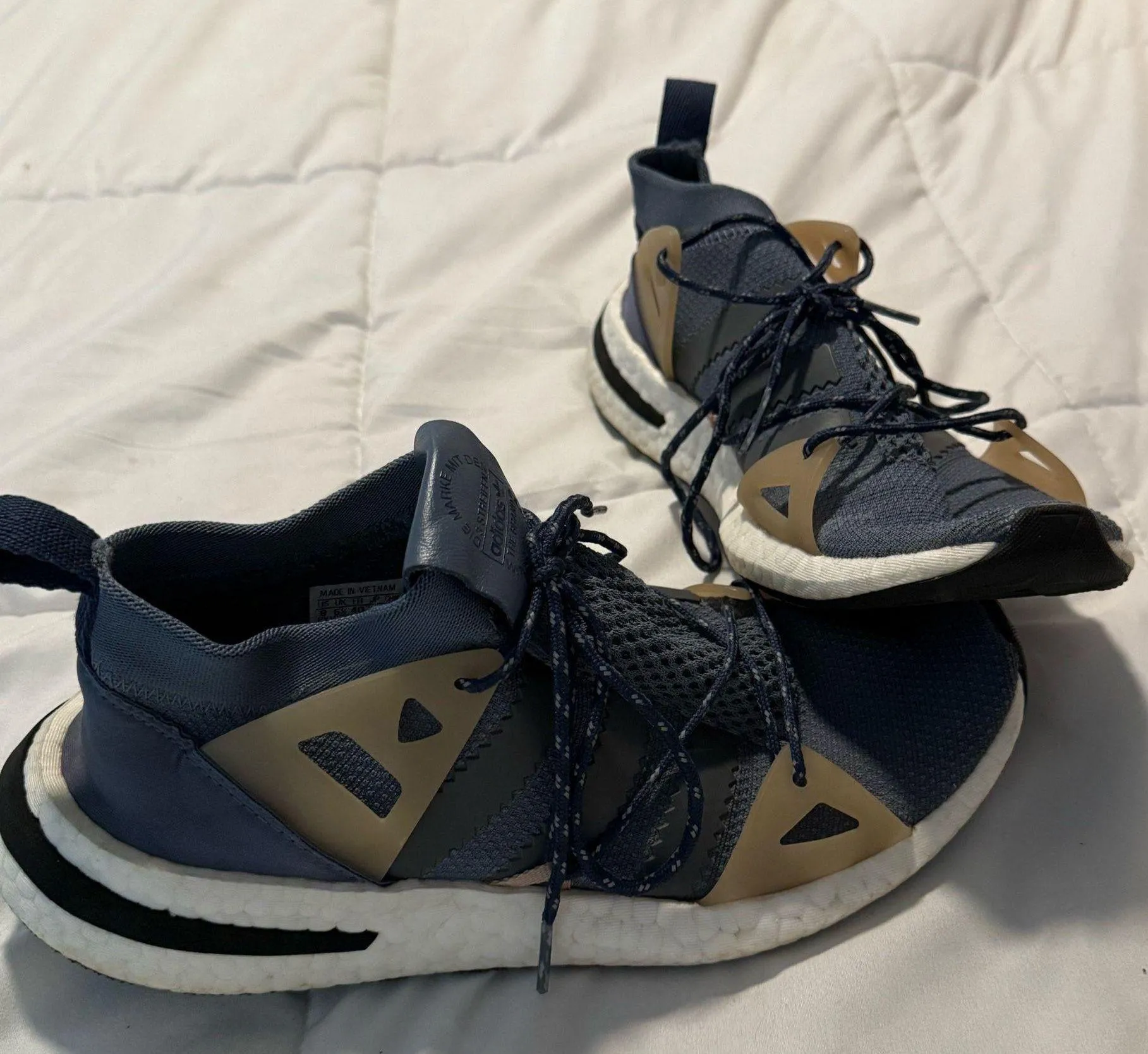 Women’s adidas arkyn blue sneakers  - Image 4