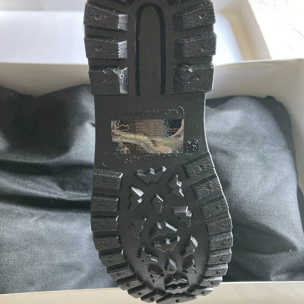 Just Cavalli women's 36 EU snake skin print tall lug sole Wellington rain boots - Image 5