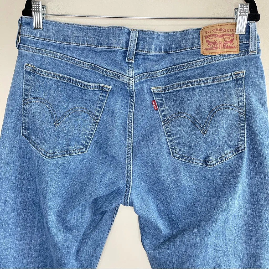 LEVI’S Women’s Boyfriend Rise Jeans, Size 32 - Image 6